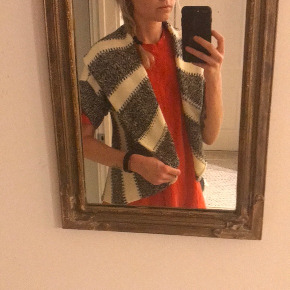 Express Sweater - Picture 2 of 2